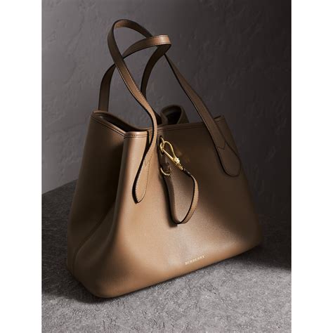 burberry medium grainy leather bag